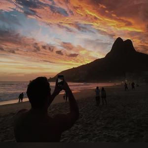 欧美黄色录像吃精子
